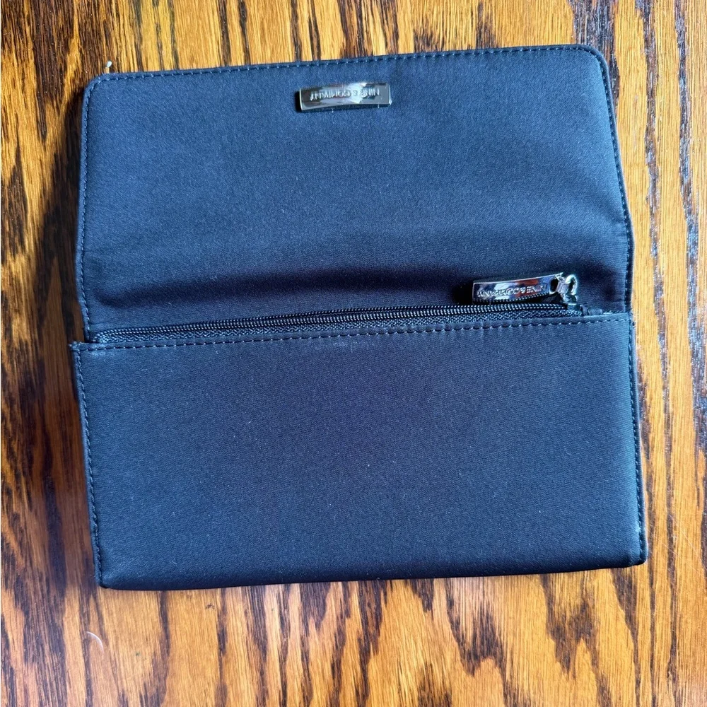Nine & Co. elegant black